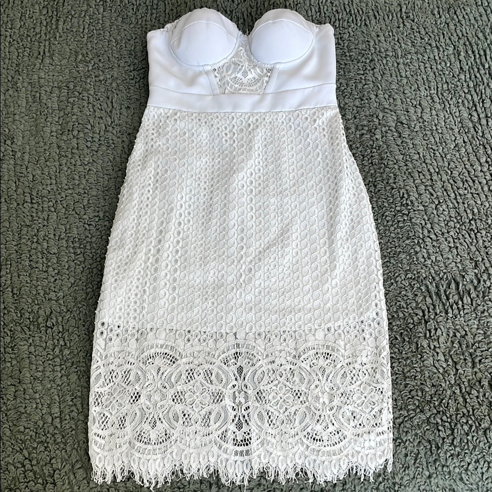 bebe White Strapless Lace Bustier Dress